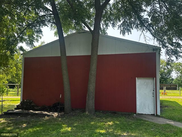 12737 375th Street, North Branch, MN 55056