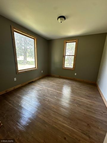 12737 375th Street, North Branch, MN 55056