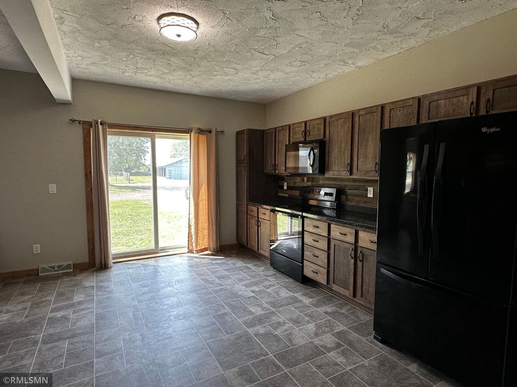 12737 375th Street, North Branch, MN 55056 — photo 4