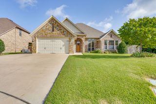 2946 Masters Court N, Burleson, TX 76028