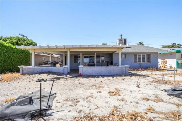 43460 Illinois, Palm Desert, CA 92211
