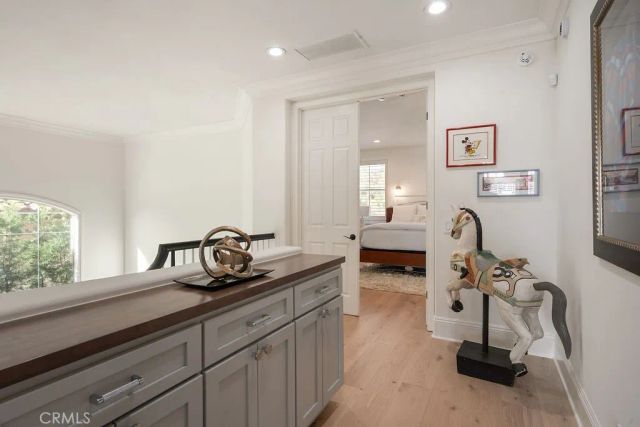 2555 Reynolds Drive, Tustin, CA 92782