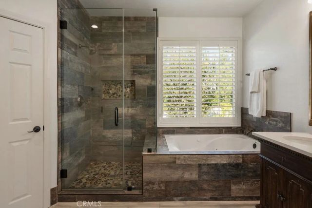 2555 Reynolds Drive, Tustin, CA 92782