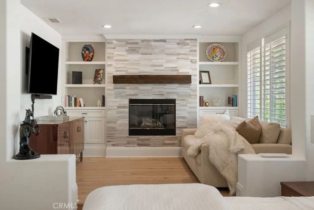 2555 Reynolds Drive, Tustin, CA 92782