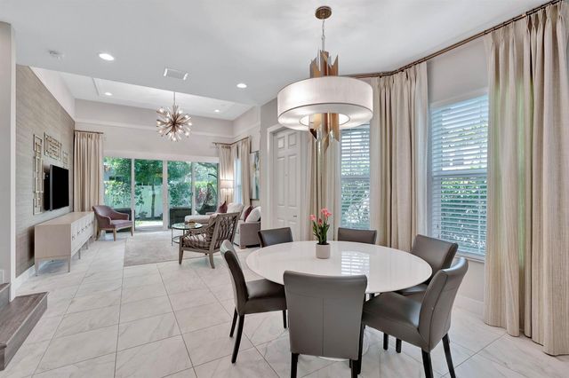 4952 Pointe Midtown Way, Palm Beach Gardens, FL 33418