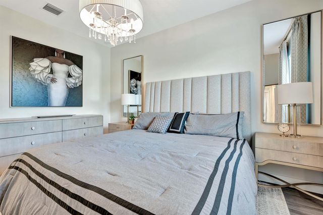 4952 Pointe Midtown Way, Palm Beach Gardens, FL 33418