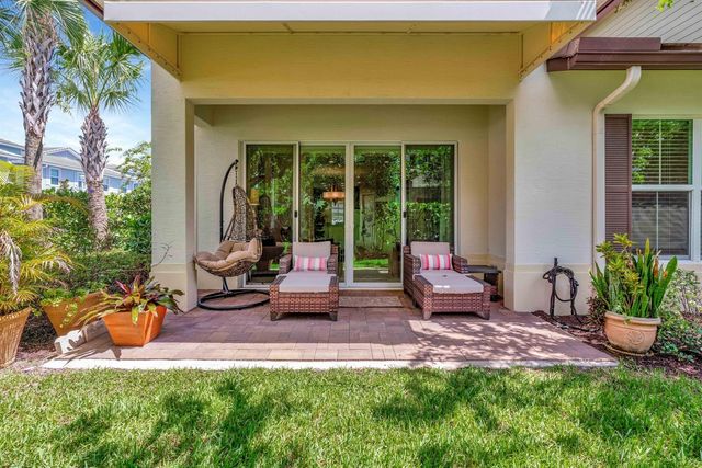 4952 Pointe Midtown Way, Palm Beach Gardens, FL 33418