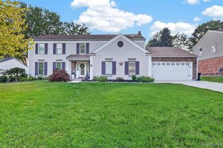 37967 W Meadowhill Drive, Northville, MI 48167