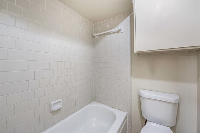 6633 W Airport Boulevard 505, Houston, TX 77035