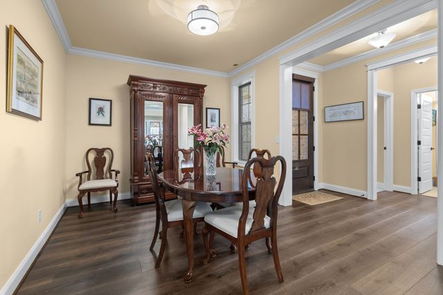 2279 Seven Points Cir, Hermitage, TN 37076
