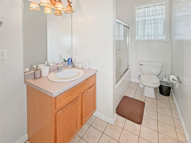 43 Regency Drive, Poughkeepsie, NY 12603