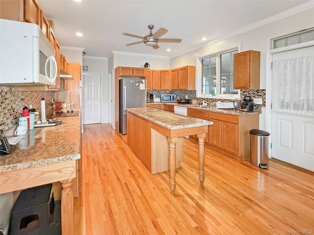 43 Regency Drive, Poughkeepsie, NY 12603