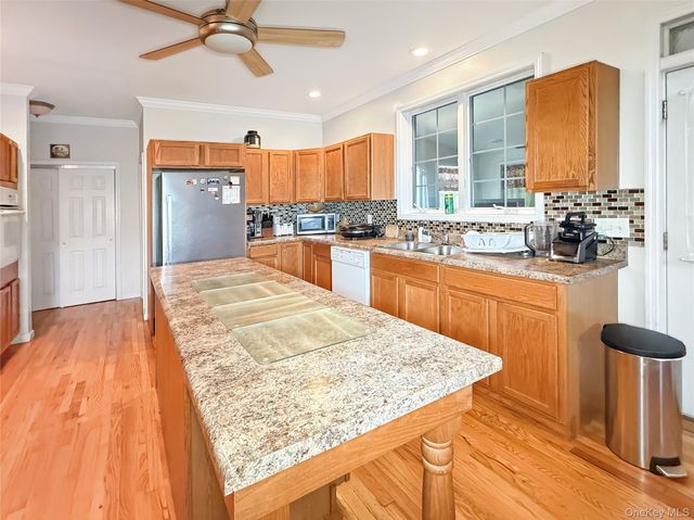 43 Regency Drive, Poughkeepsie, NY 12603