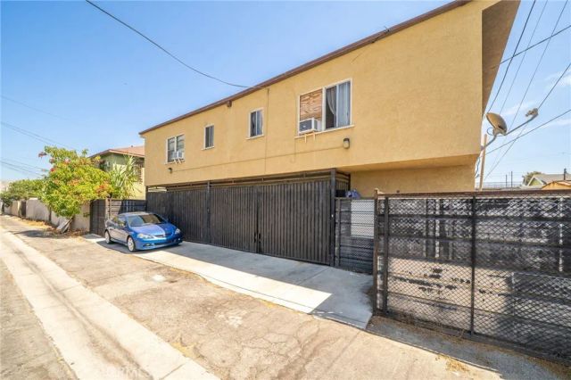 5917 Converse, Los Angeles, CA 90001