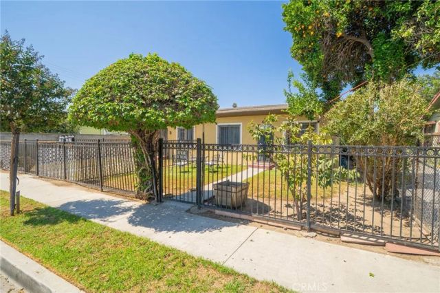 5917 Converse, Los Angeles, CA 90001