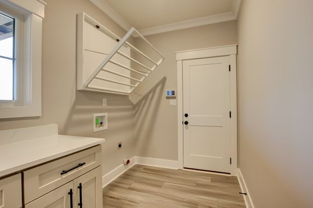 701 Sandringham Ct, Clarksville, TN 37043