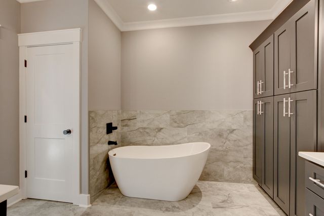 701 Sandringham Ct, Clarksville, TN 37043