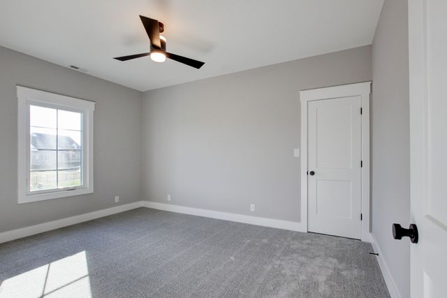 701 Sandringham Ct, Clarksville, TN 37043