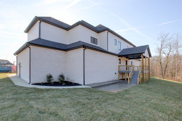 701 Sandringham Ct, Clarksville, TN 37043