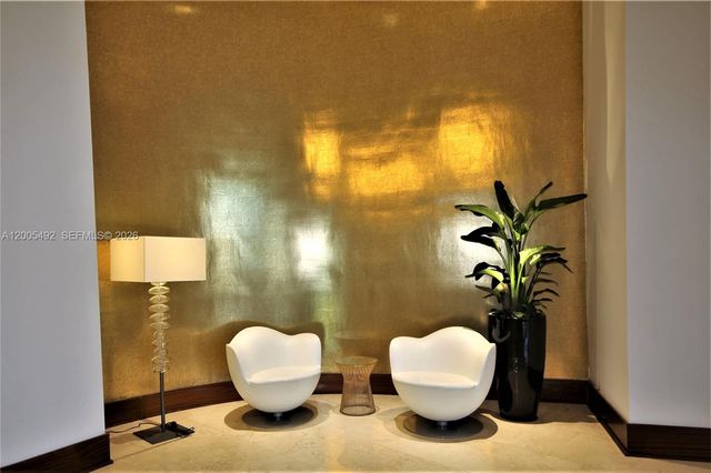 5161 Collins Ave 518, Miami Beach, FL 33140