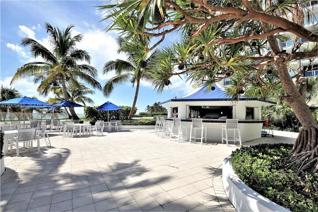 5161 Collins Ave 518, Miami Beach, FL 33140