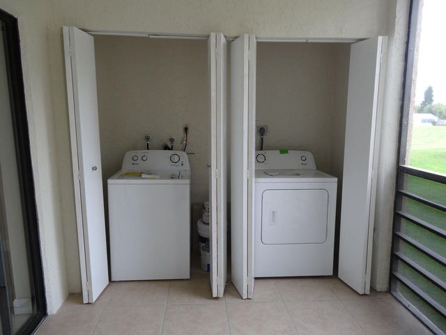 9235 SW 8th Street 210, Boca Raton, FL 33428