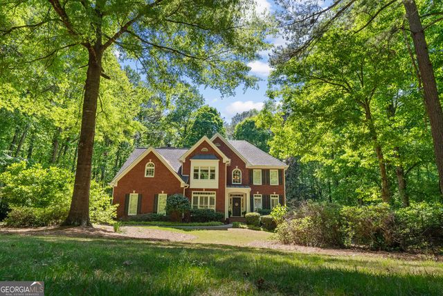 185 Woodcreek Lane, Fayetteville, GA 30215