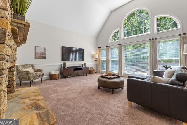 185 Woodcreek Lane, Fayetteville, GA 30215