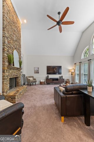 185 Woodcreek Lane, Fayetteville, GA 30215