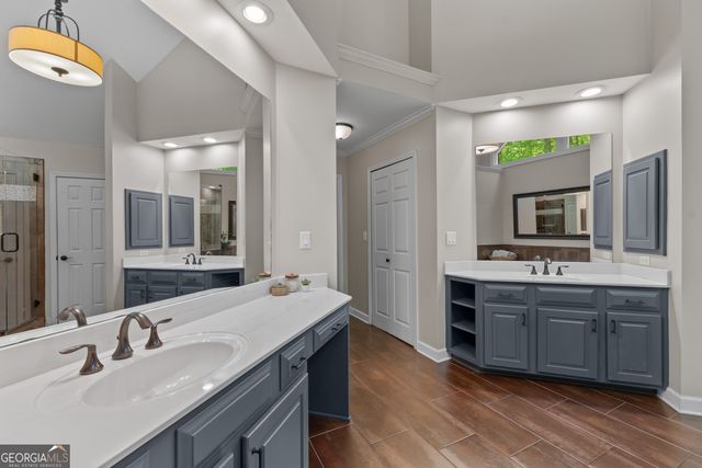 185 Woodcreek Lane, Fayetteville, GA 30215