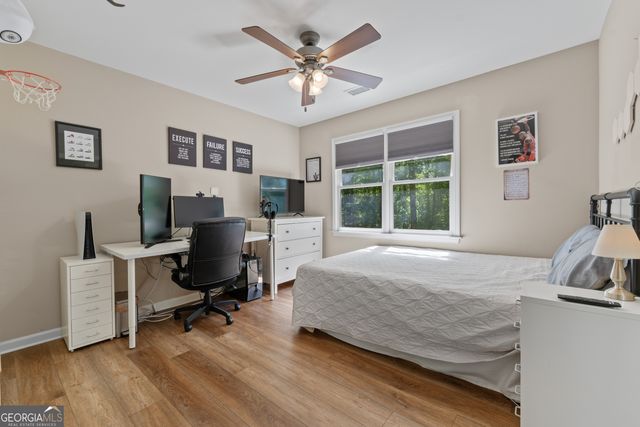 185 Woodcreek Lane, Fayetteville, GA 30215