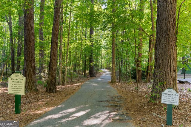 185 Woodcreek Lane, Fayetteville, GA 30215
