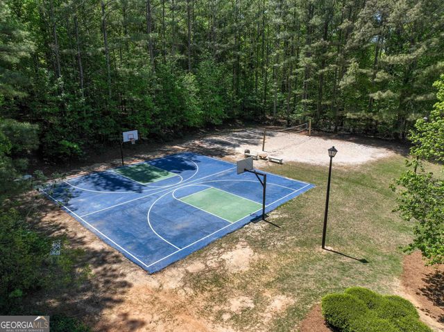 185 Woodcreek Lane, Fayetteville, GA 30215
