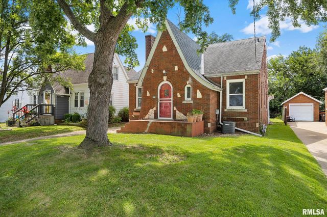 414 W LAWNDALE Avenue, Peoria, IL 61604