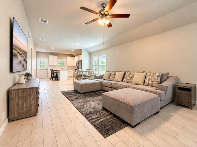13313 Dalvay Beach Drive, Texas City, TX 77568