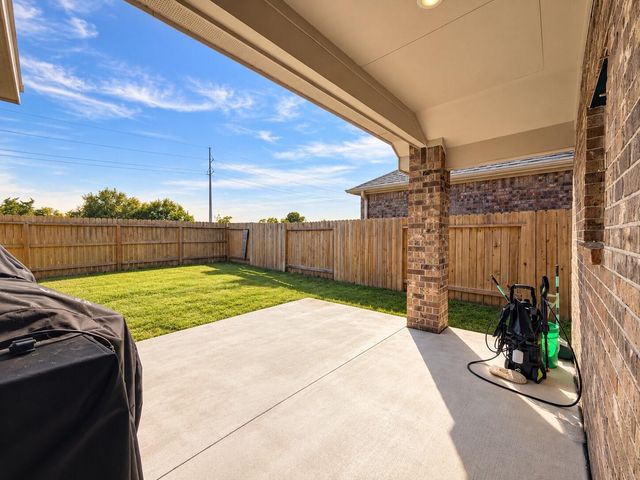 13313 Dalvay Beach Drive, Texas City, TX 77568