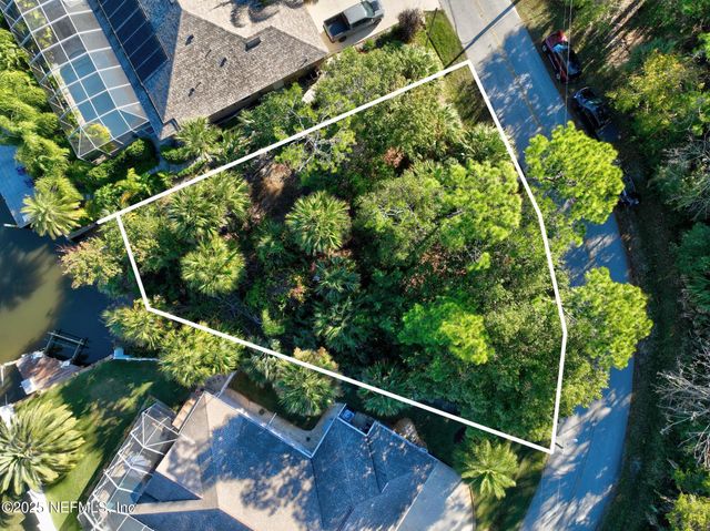 27 COLECHESTER Lane, Palm Coast, FL 32137