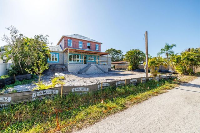 819 38TH AVENUE NE, St Petersburg, FL 33701