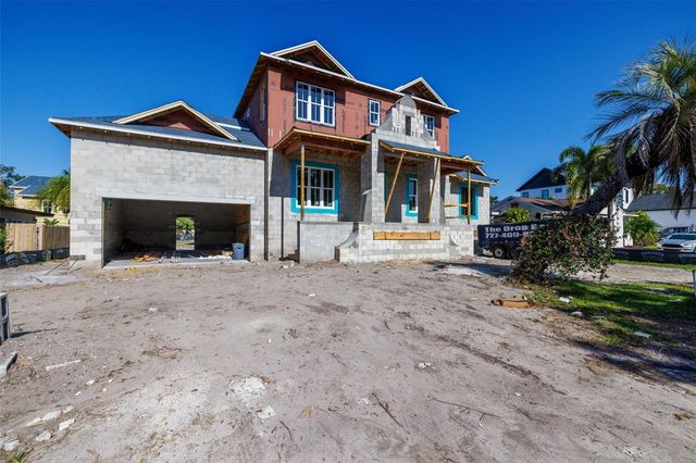 819 38TH AVENUE NE, St Petersburg, FL 33701