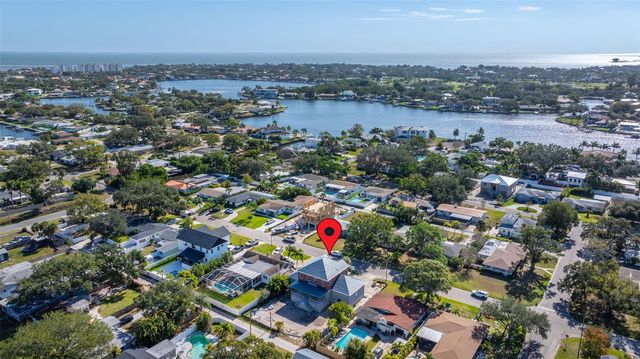 819 38TH AVENUE NE, St Petersburg, FL 33701