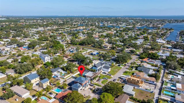 819 38TH AVENUE NE, St Petersburg, FL 33701