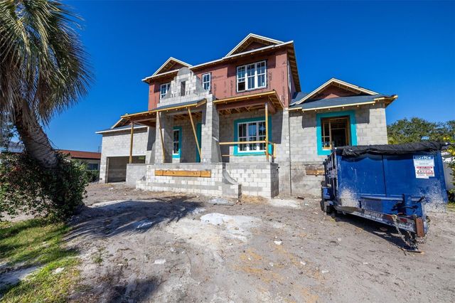 819 38TH AVENUE NE, St Petersburg, FL 33701