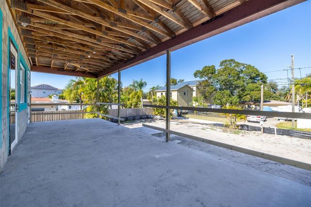 819 38TH AVENUE NE, St Petersburg, FL 33701