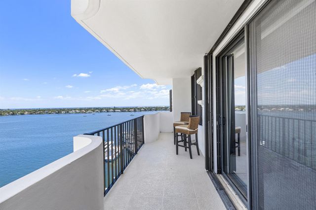 1208 MARINE Way 901, North Palm Beach, FL 33408