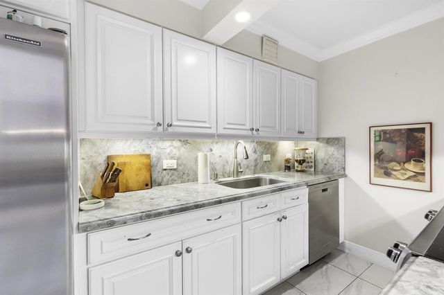 1208 MARINE Way 901, North Palm Beach, FL 33408