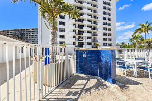 1208 MARINE Way 901, North Palm Beach, FL 33408