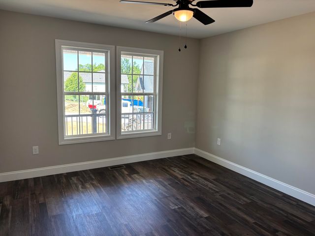 126 Sterlyn Drive, London, KY 40744