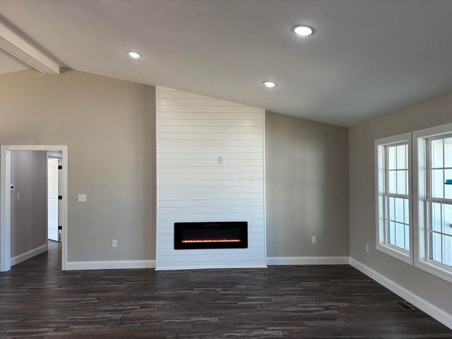 126 Sterlyn Drive, London, KY 40744