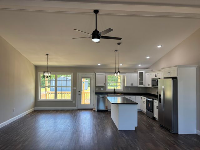 126 Sterlyn Drive, London, KY 40744