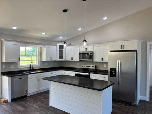 126 Sterlyn Drive, London, KY 40744
